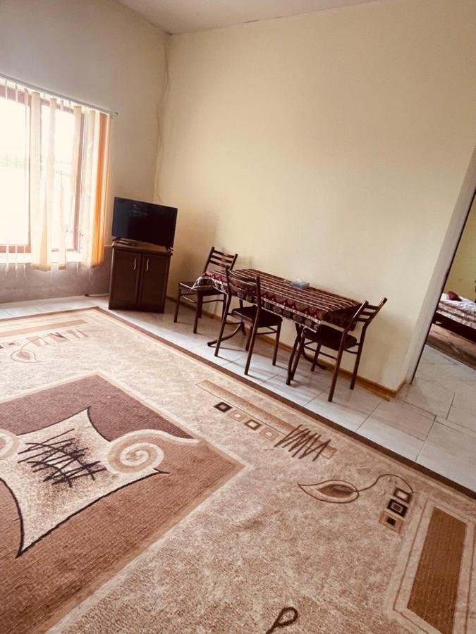 Mount Aragats Aparthotel Byurakan Esterno foto